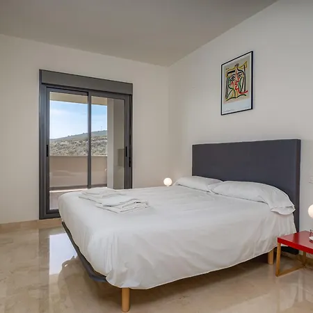 2285 Superb 3 Bedrooms And Seaview-rock Bay I Apartment *